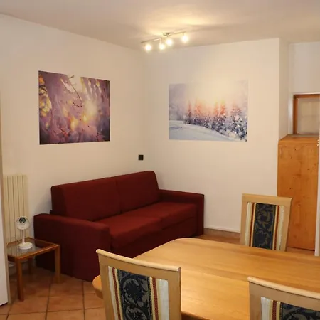 Apartament Olta *
